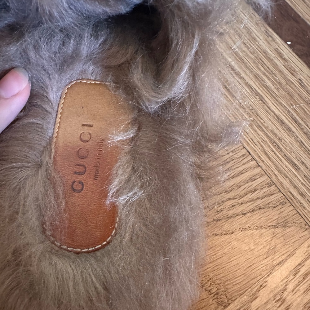 Gucci Princetown Tiger Fur Mule Slippers - Picture 4 of 10